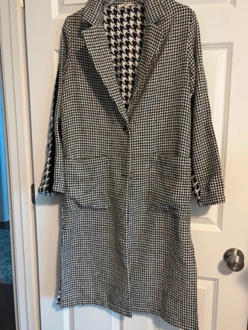 Mystree Black & White Houndstooth Trench Coat